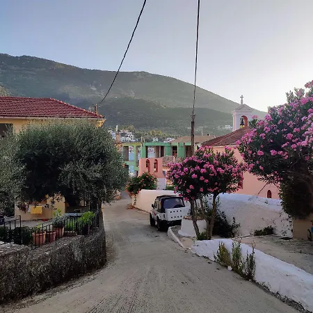 Maroudas Traditional Сasa de vacaciones Vathí - Ítaca
