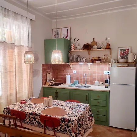Maroudas Traditional Vathy (Ithaca)