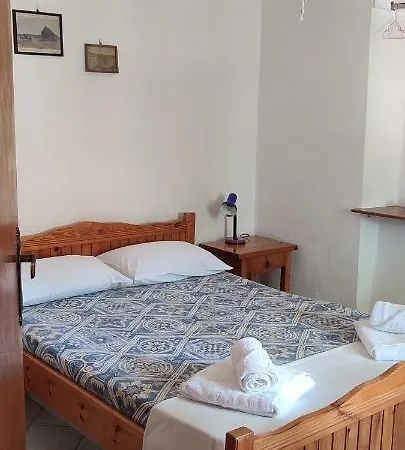 Maroudas Traditional Vathy (Ithaca)